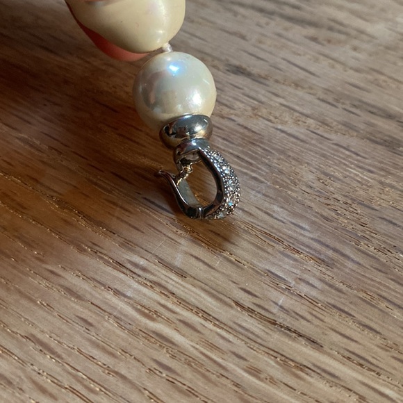 Pearl Pendant - Picture 4 of 4